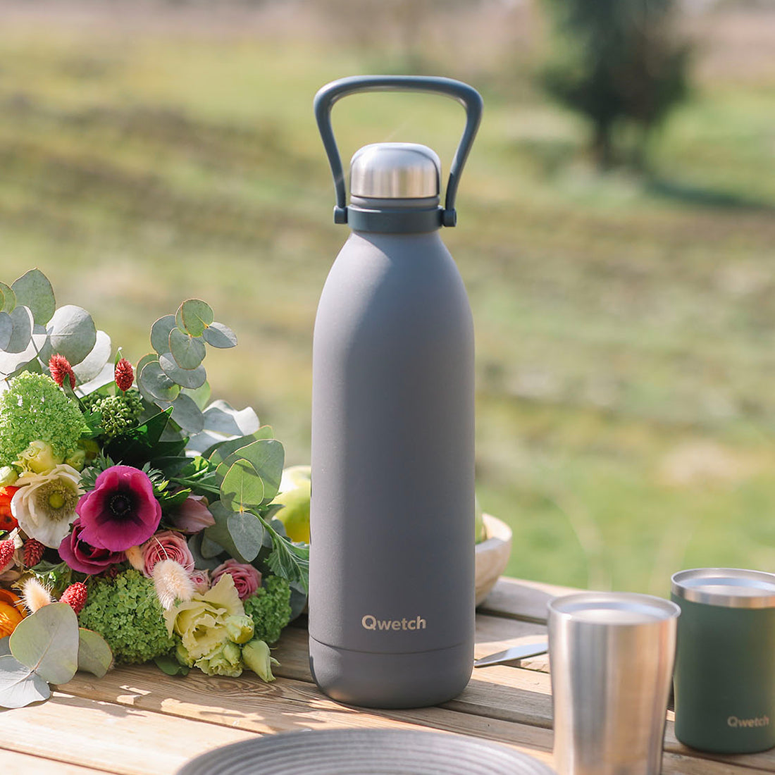 Käepidemega joogipudel QWETCH Granite 1,5L